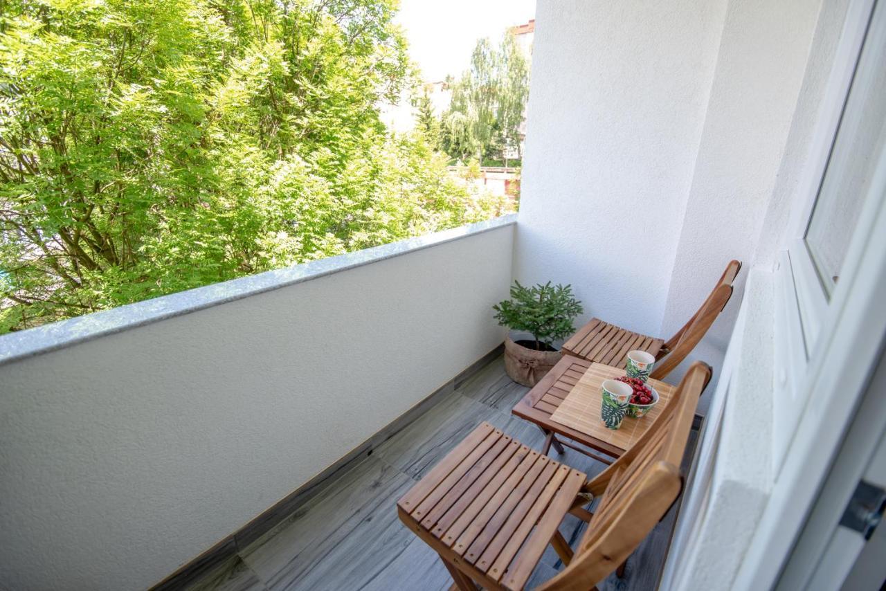 City Nest Apartment Sarajevo Buitenkant foto