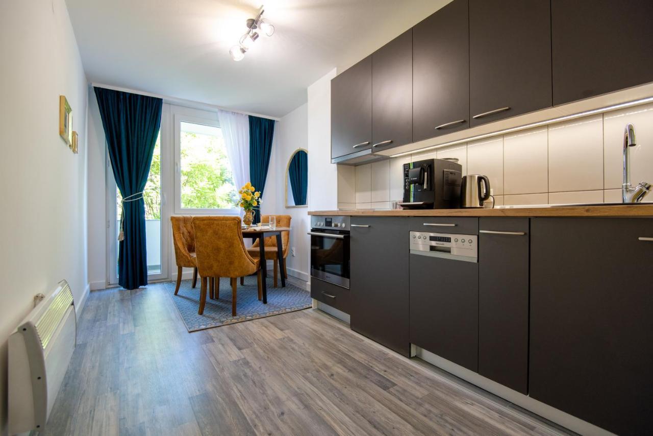 City Nest Apartment Sarajevo Buitenkant foto